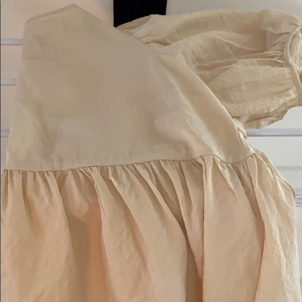 Aritzia Le Fou Wilfred Hula Blouse.